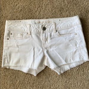 American Eagle Aerie Denim Shorts - White - Size 2